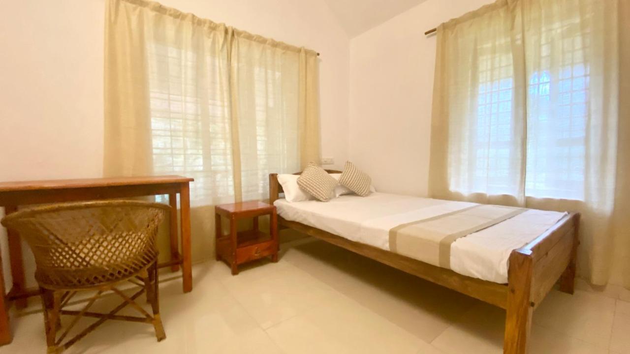 Tattwamasi Ayuryoga With Breakfast And Yoga Otel Varkala Dış mekan fotoğraf
