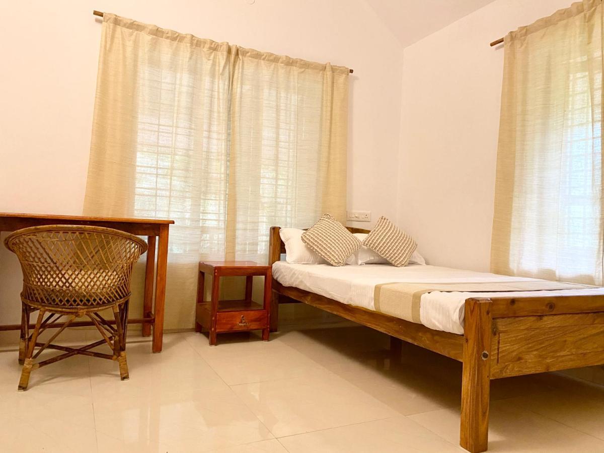 Tattwamasi Ayuryoga With Breakfast And Yoga Otel Varkala Dış mekan fotoğraf